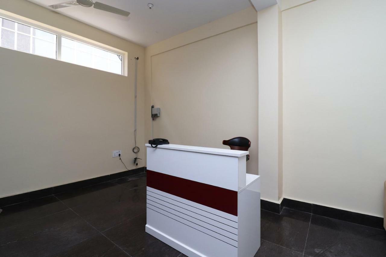 Oyo 35736 Shree Jagannath Lodge Пури Екстериор снимка