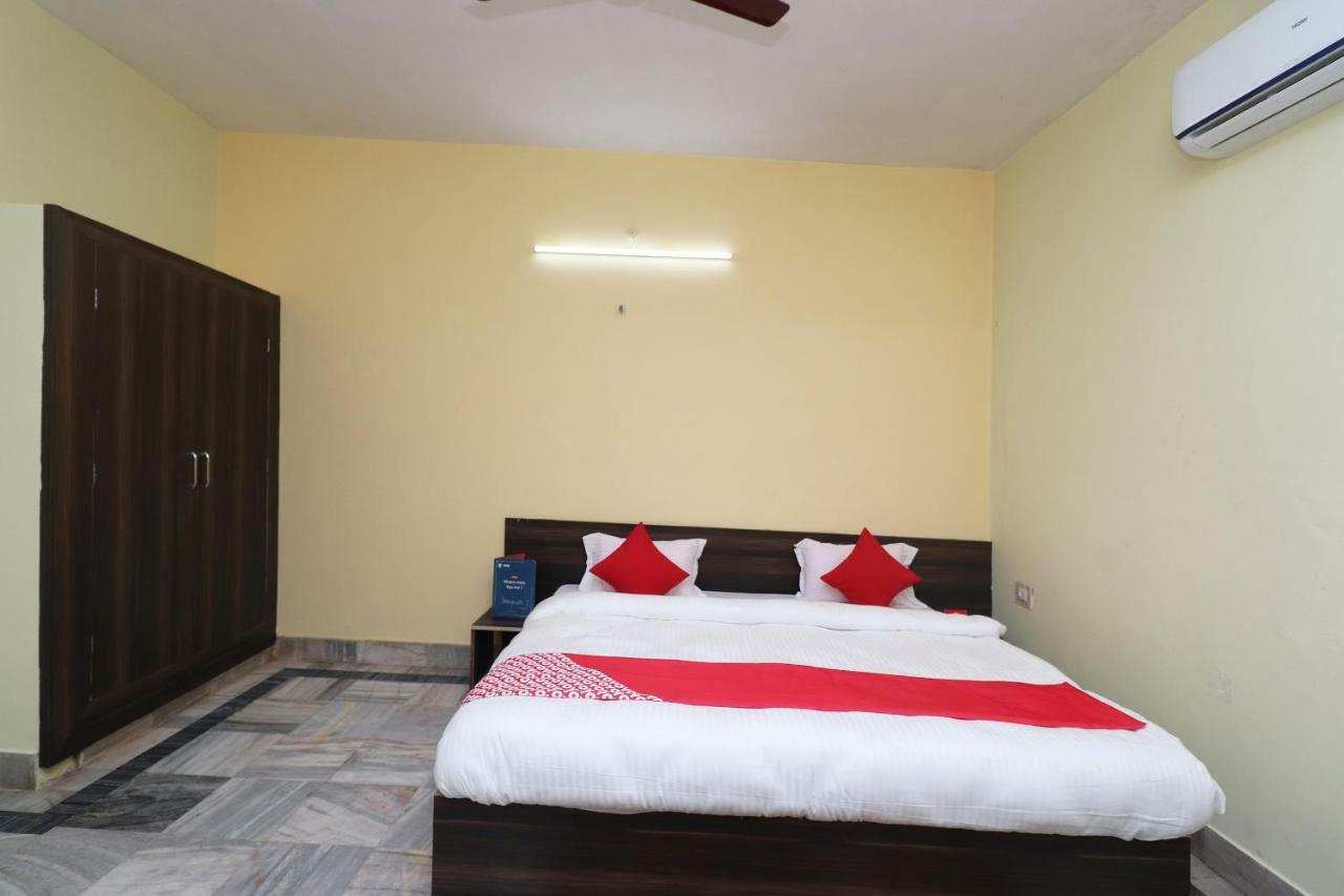 Oyo 35736 Shree Jagannath Lodge Пури Екстериор снимка