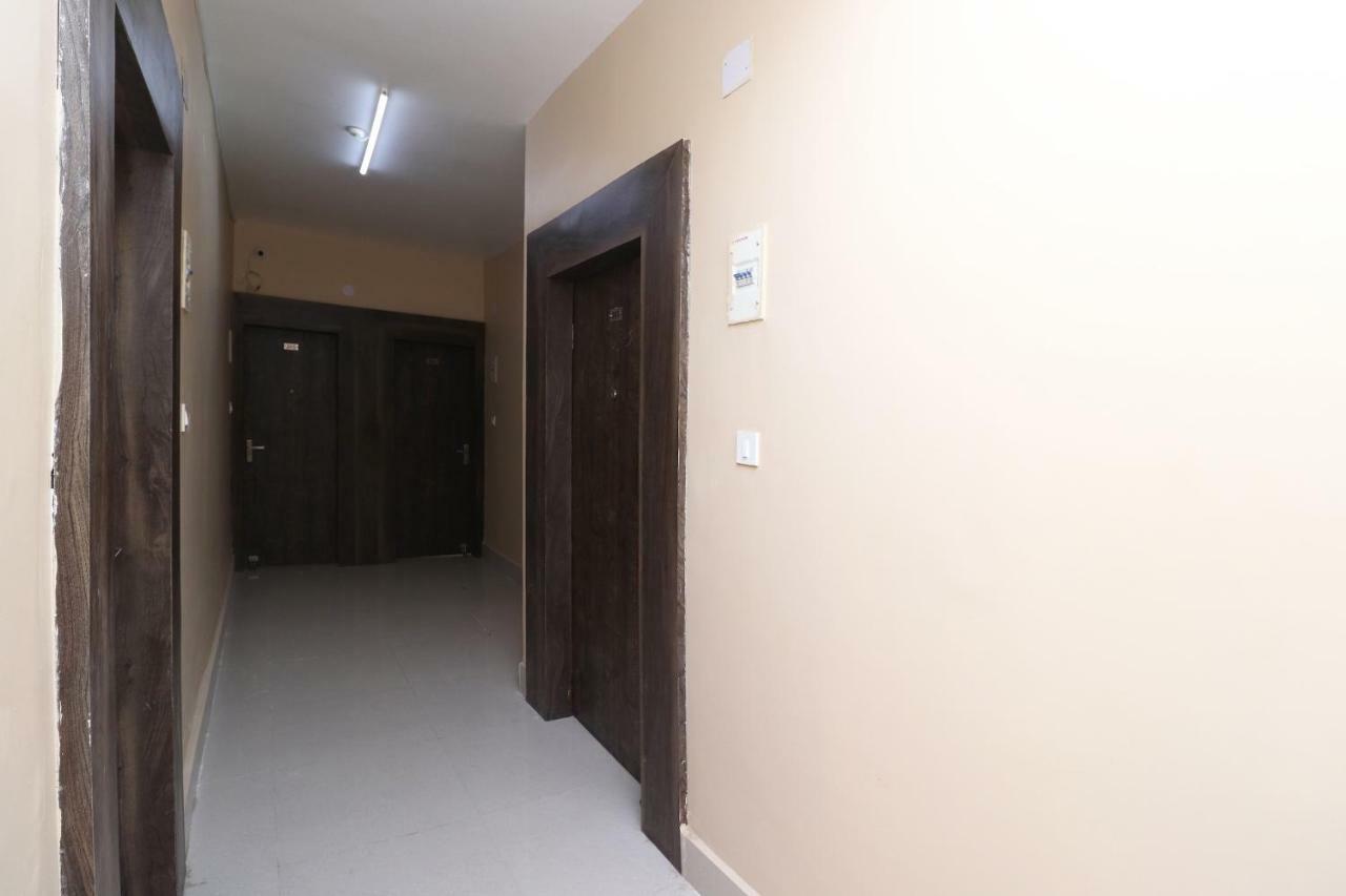 Oyo 35736 Shree Jagannath Lodge Пури Екстериор снимка